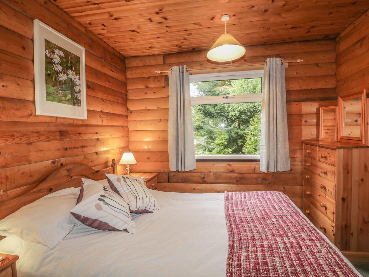 Otter Lodge Strathpeffer Extérieur photo